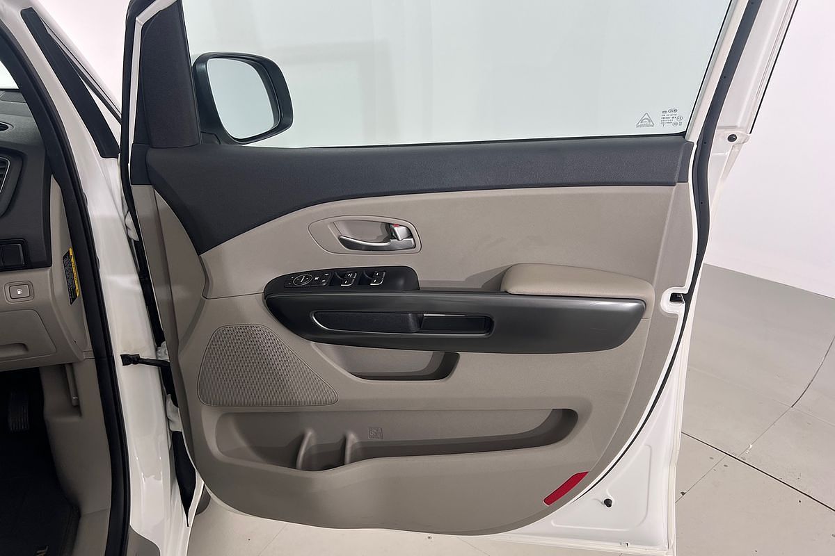 2019 Kia Carnival S YP