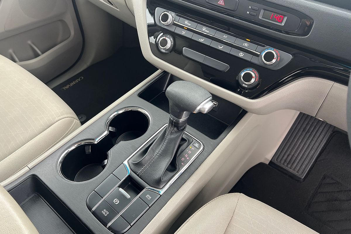 2019 Kia Carnival S YP