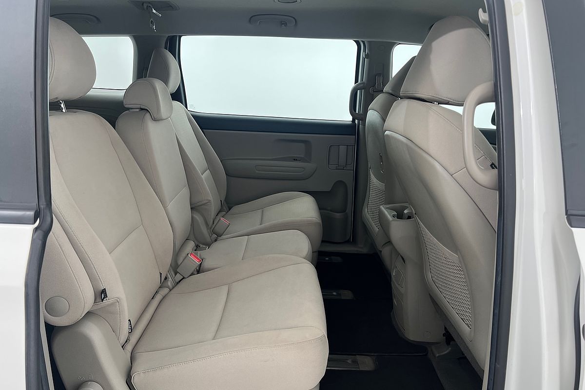 2019 Kia Carnival S YP