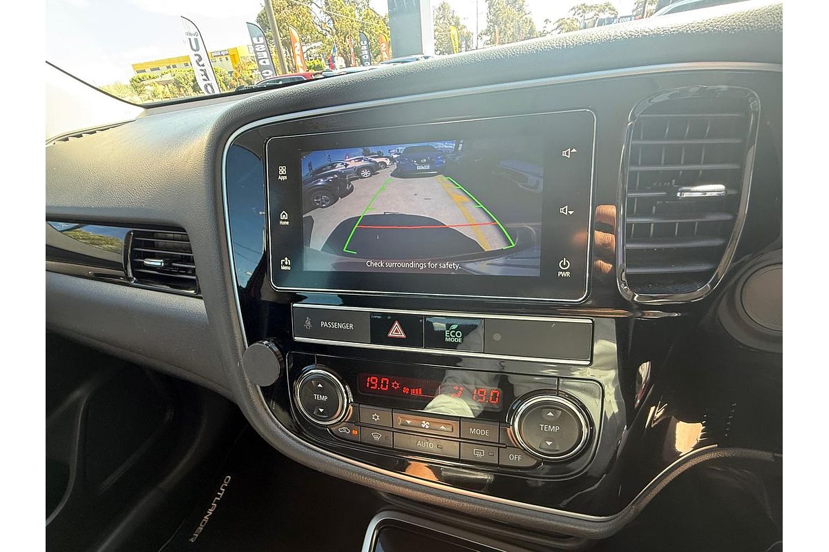 2018 Mitsubishi Outlander ES ZL