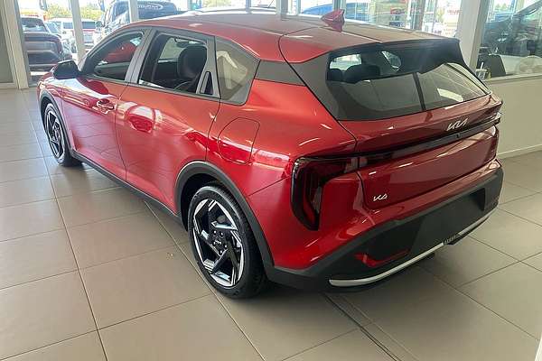 2025 Kia K4 Sport CL4m