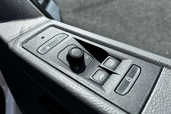 2024 Volkswagen Transporter TDI450 T6.1 SWB