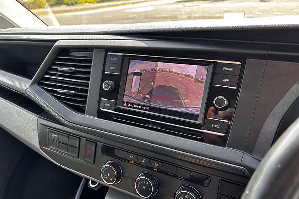 2024 Volkswagen Transporter TDI450 T6.1 SWB