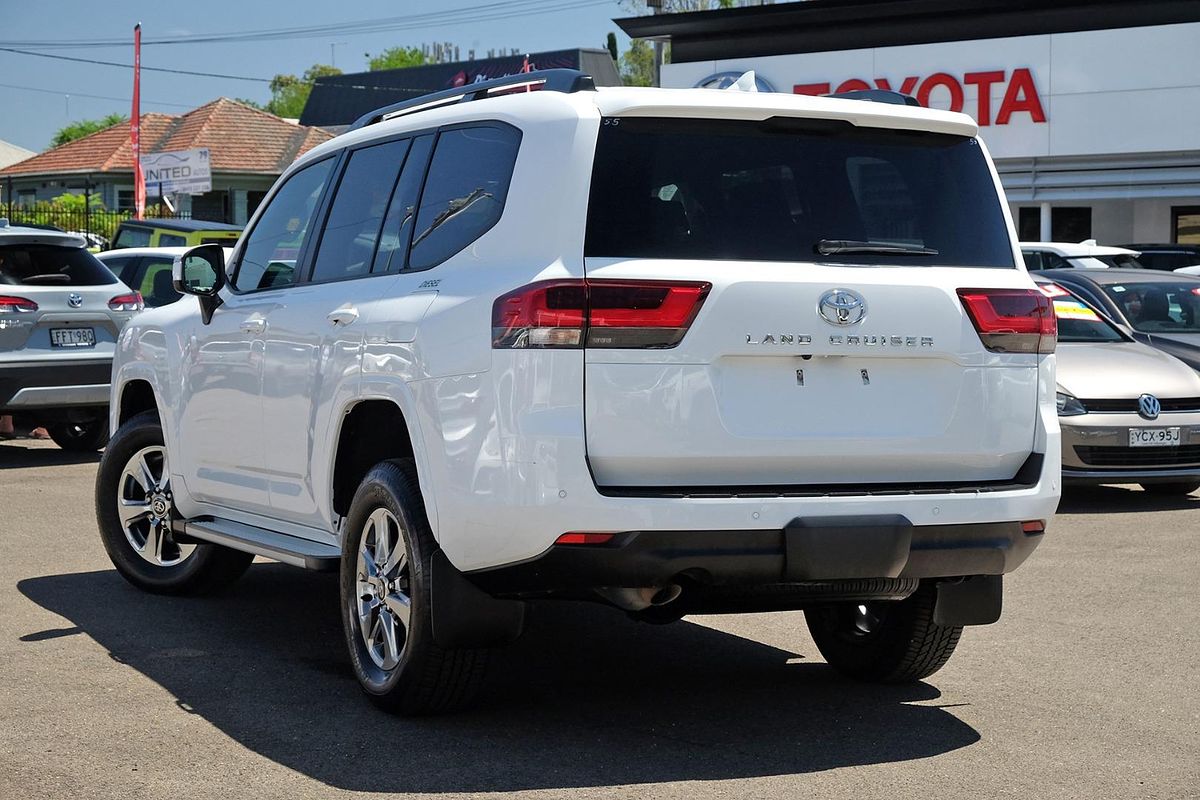 2023 Toyota Landcruiser GXL FJA300R