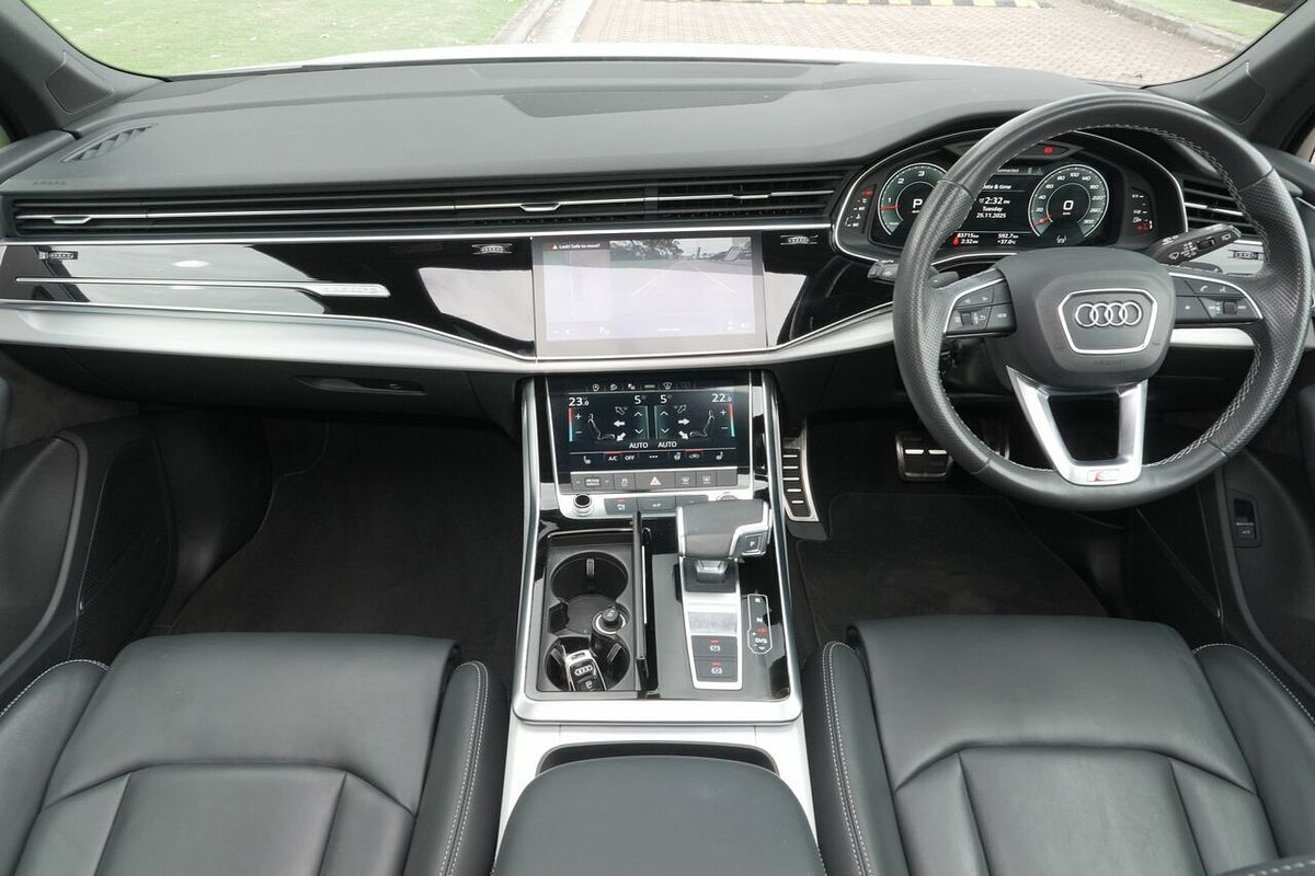 2021 Audi Q7 50 TDI S line 4M