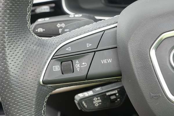 2021 Audi Q7 50 TDI S line 4M