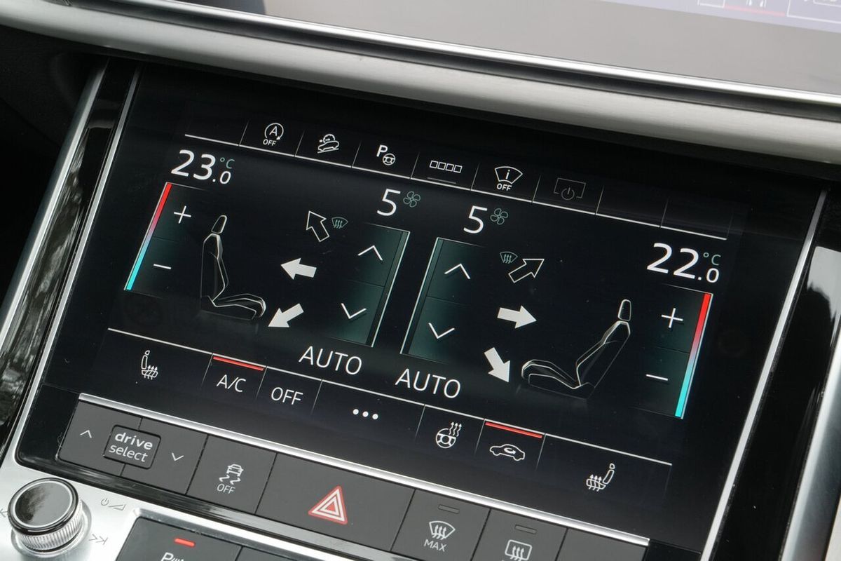 2021 Audi Q7 50 TDI S line 4M