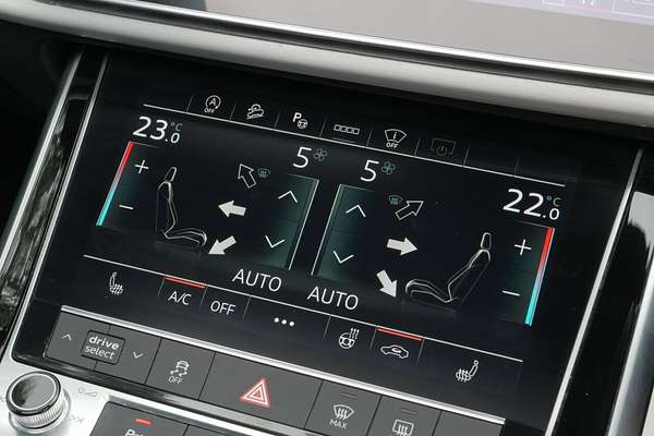 2021 Audi Q7 50 TDI S line 4M