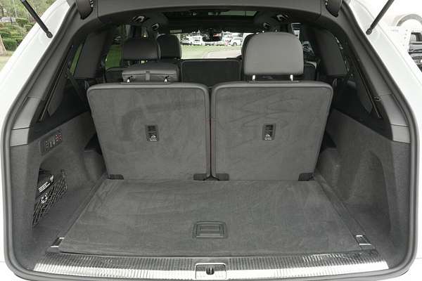 2021 Audi Q7 50 TDI S line 4M