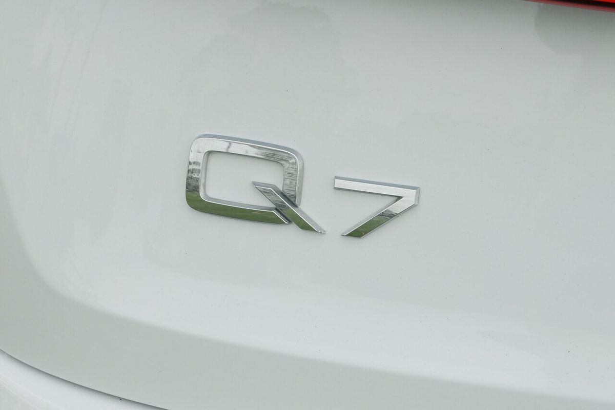 2021 Audi Q7 50 TDI S line 4M