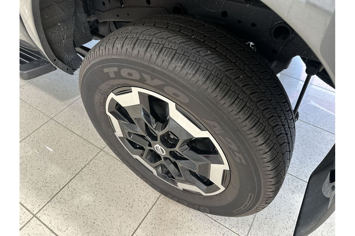 2024 Nissan Navara ST-X D23 4X4