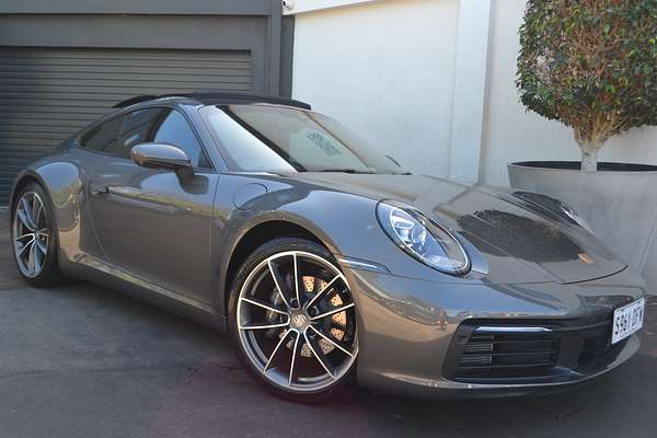 2023 Porsche 911 Carrera 992