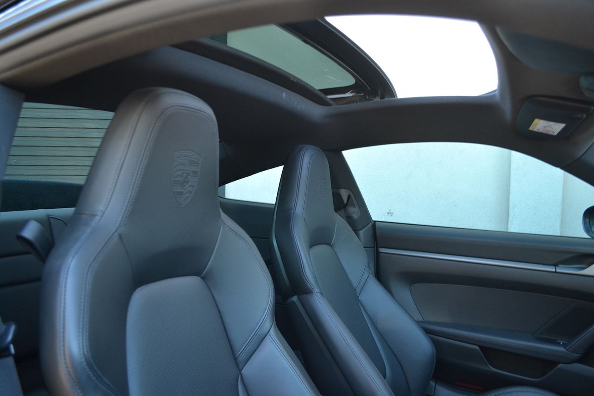 2023 Porsche 911 Carrera 992