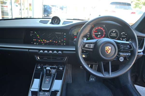 2023 Porsche 911 Carrera 992