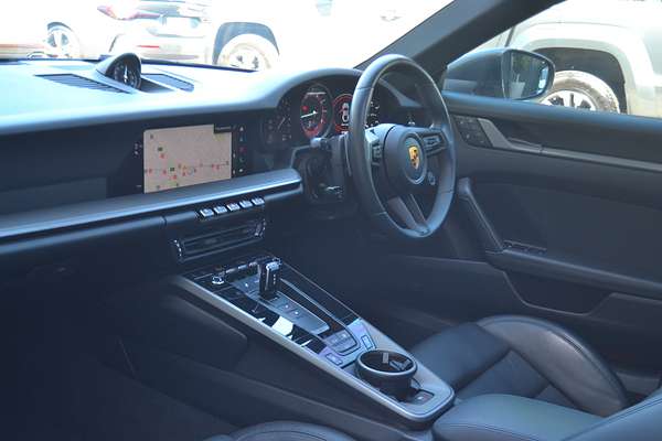 2023 Porsche 911 Carrera 992