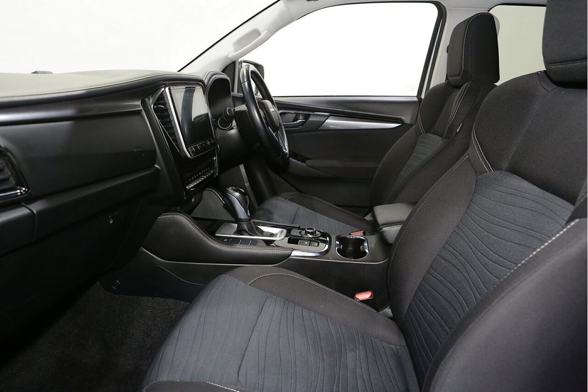 2021 Isuzu MU-X LS-U