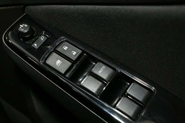 2021 Isuzu MU-X LS-U