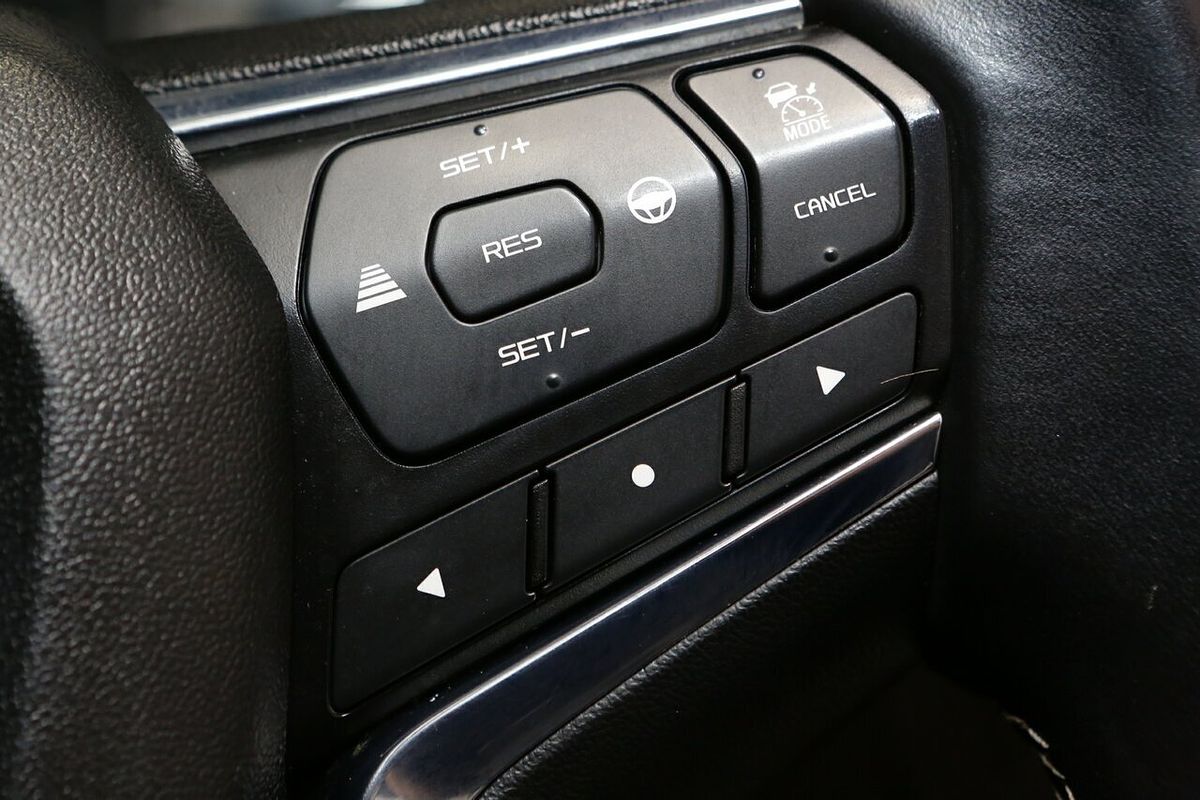 2021 Isuzu MU-X LS-U