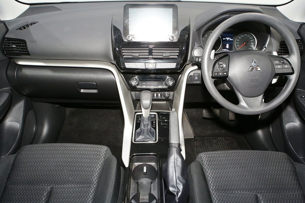 2024 Mitsubishi Eclipse Cross ES YB