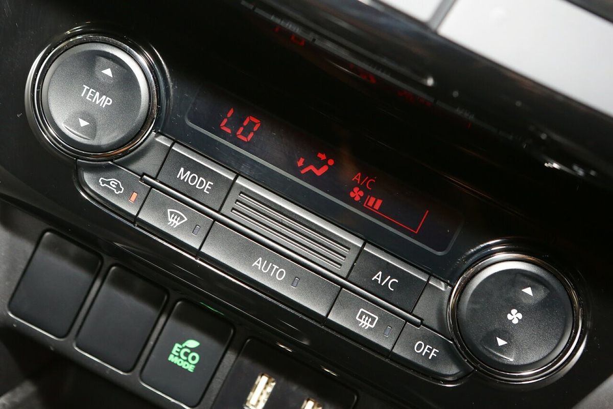 2024 Mitsubishi Eclipse Cross ES YB