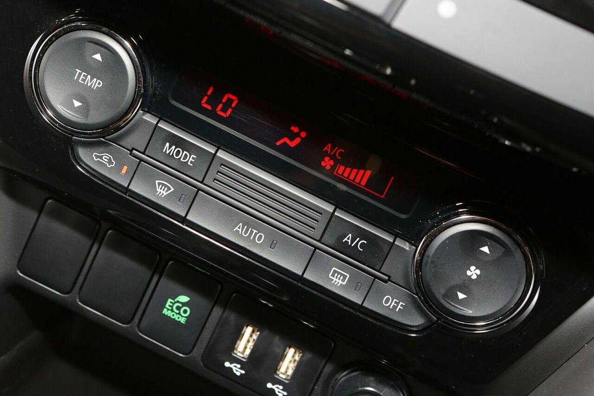 2024 Mitsubishi Eclipse Cross ES YB