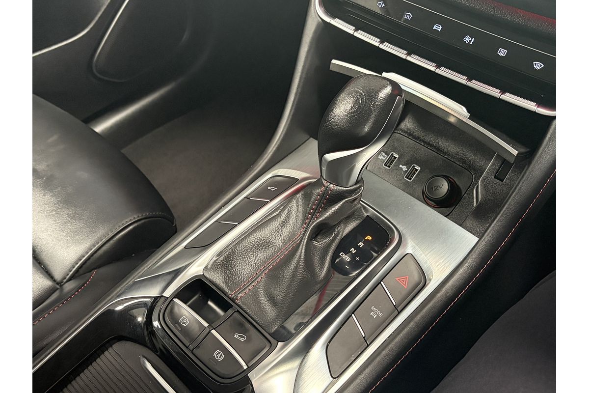 2024 MG HS Essence SAS23