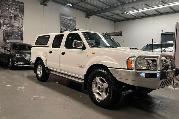 2014 Nissan Navara ST-R D22 4X4