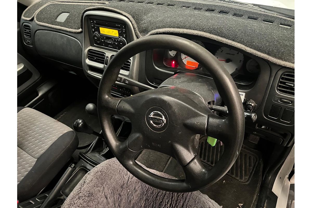 2014 Nissan Navara ST-R D22 4X4