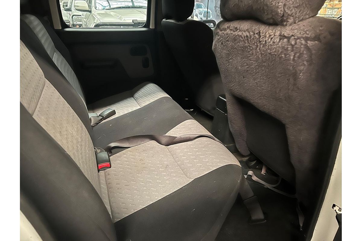 2014 Nissan Navara ST-R D22 4X4