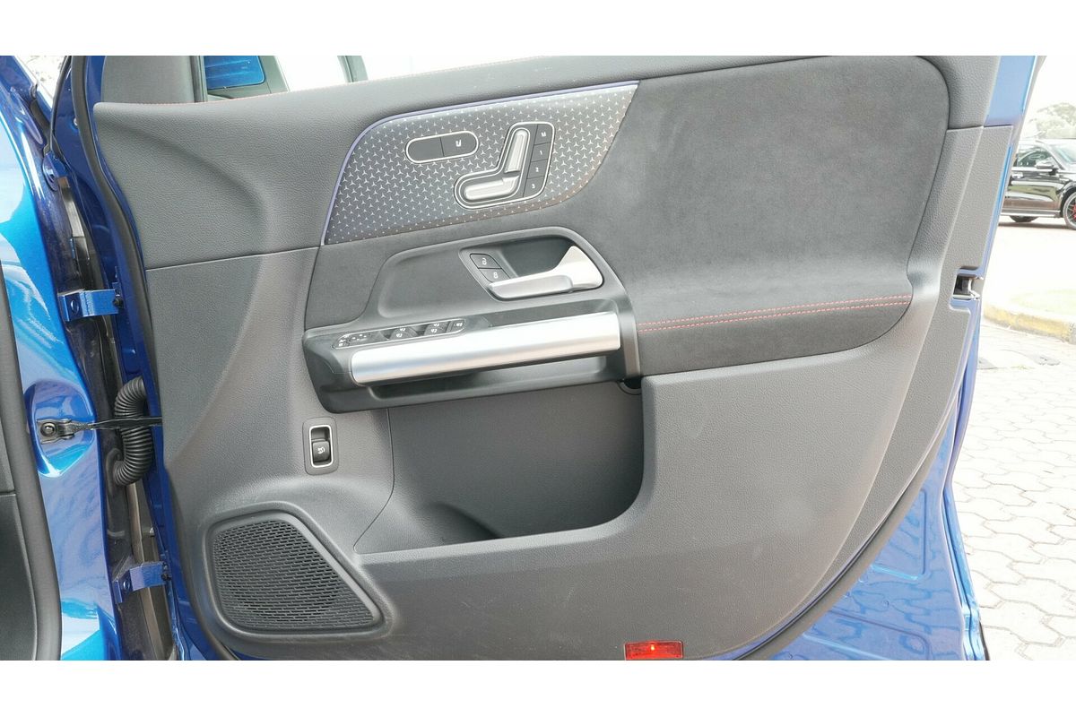 2025 Mercedes-Benz GLA-Class GLA250 H247