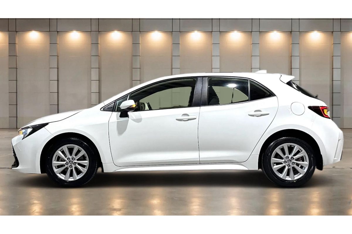 2022 Toyota Corolla Ascent Sport MZEA12R