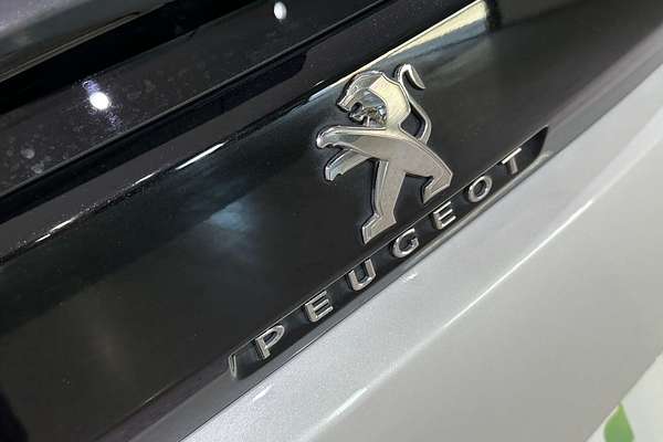 2018 Peugeot 5008 Allure P87