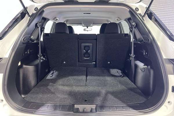 2023 Mitsubishi Outlander ES ZM