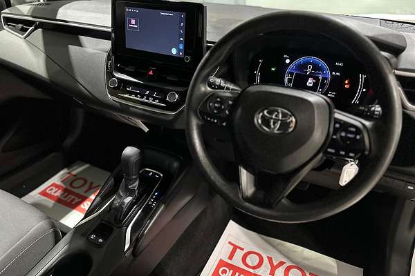 2022 Toyota Corolla Ascent Sport MZEA12R