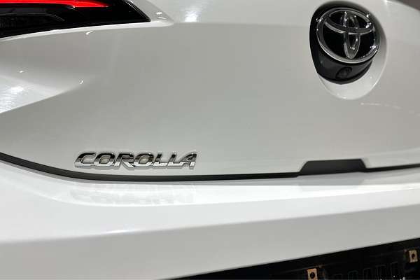 2022 Toyota Corolla Ascent Sport MZEA12R