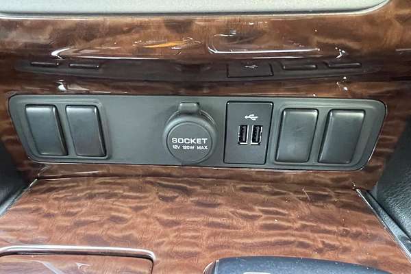 2021 Nissan Patrol Ti Y62