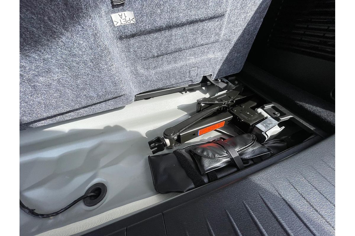 2021 Nissan Patrol Ti Y62