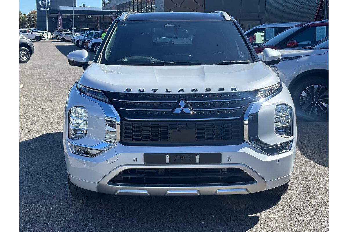 2024 Mitsubishi Outlander Exceed Tourer ZM