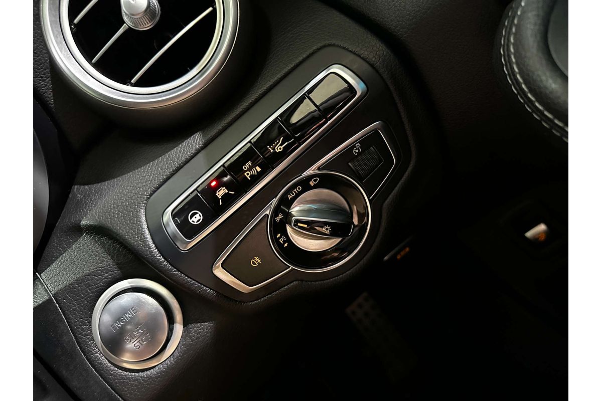 2015 Mercedes-Benz C-Class C250 W205