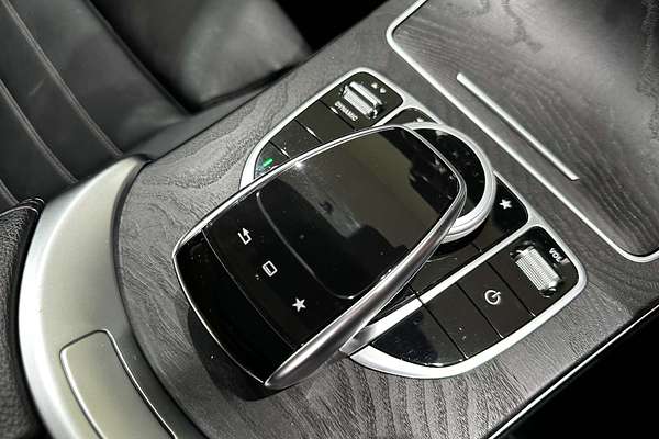 2015 Mercedes-Benz C-Class C250 W205