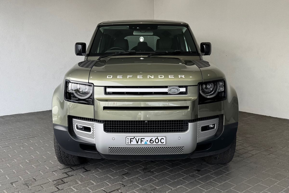 2020 Land Rover Defender 110 P400 SE L663