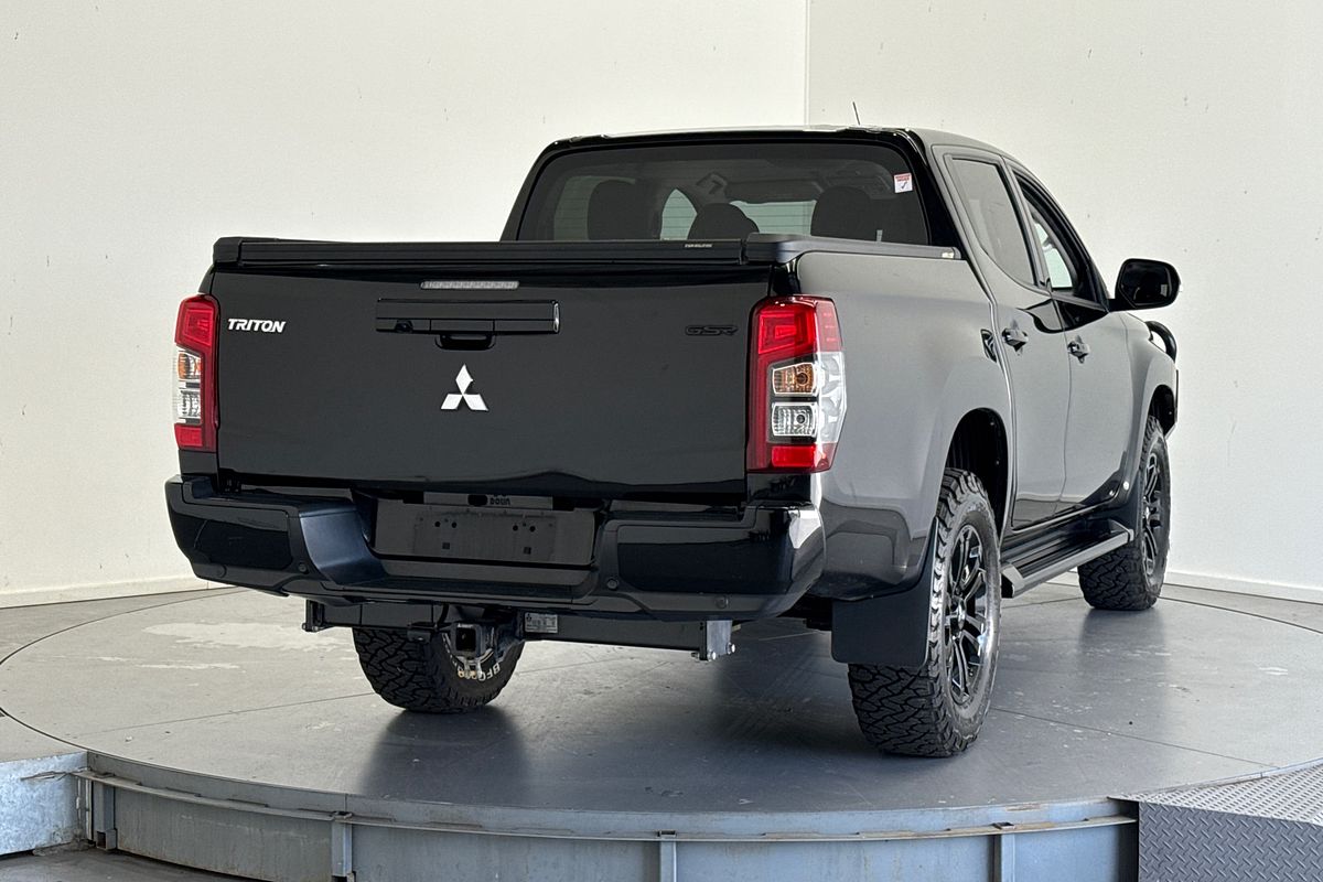 2021 Mitsubishi Triton GSR MR 4X4