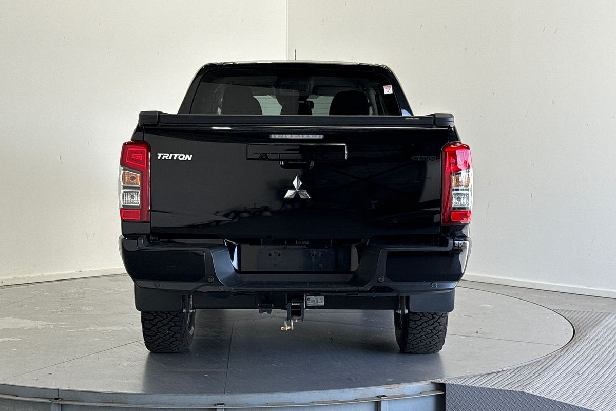 2021 Mitsubishi Triton GSR MR 4X4
