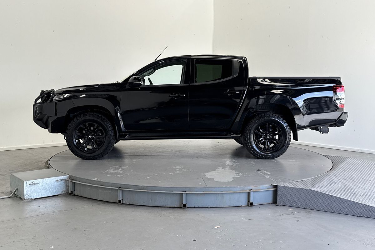 2021 Mitsubishi Triton GSR MR 4X4
