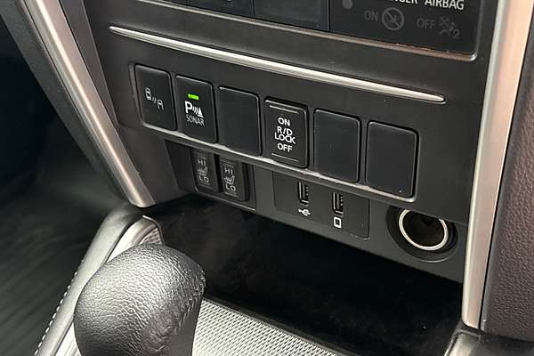 2021 Mitsubishi Triton GSR MR 4X4