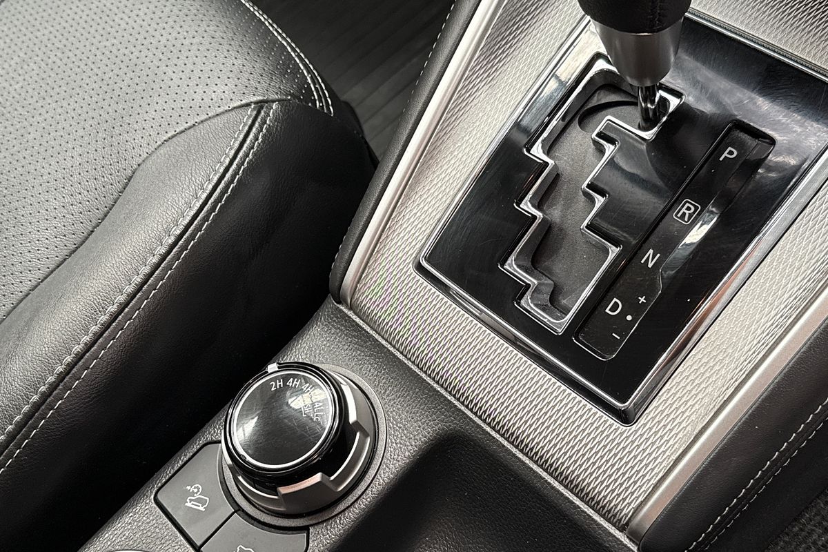 2021 Mitsubishi Triton GSR MR 4X4