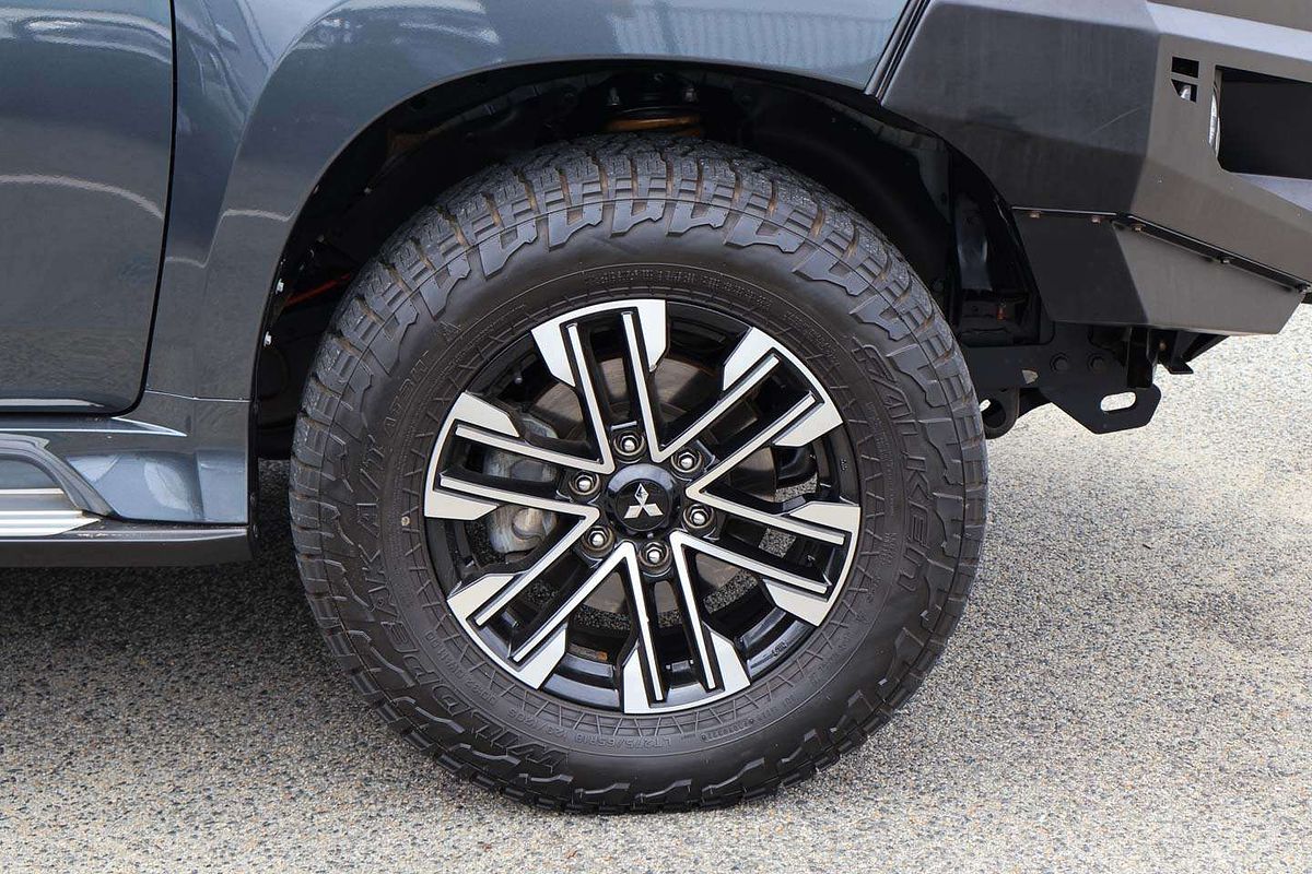 2020 Mitsubishi Pajero Sport Exceed QF