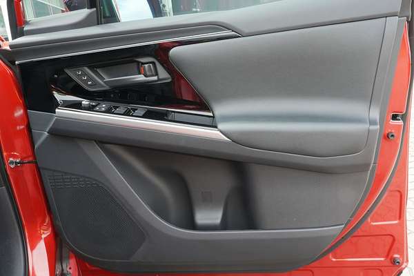 2024 Toyota bZ4X YEAM15R