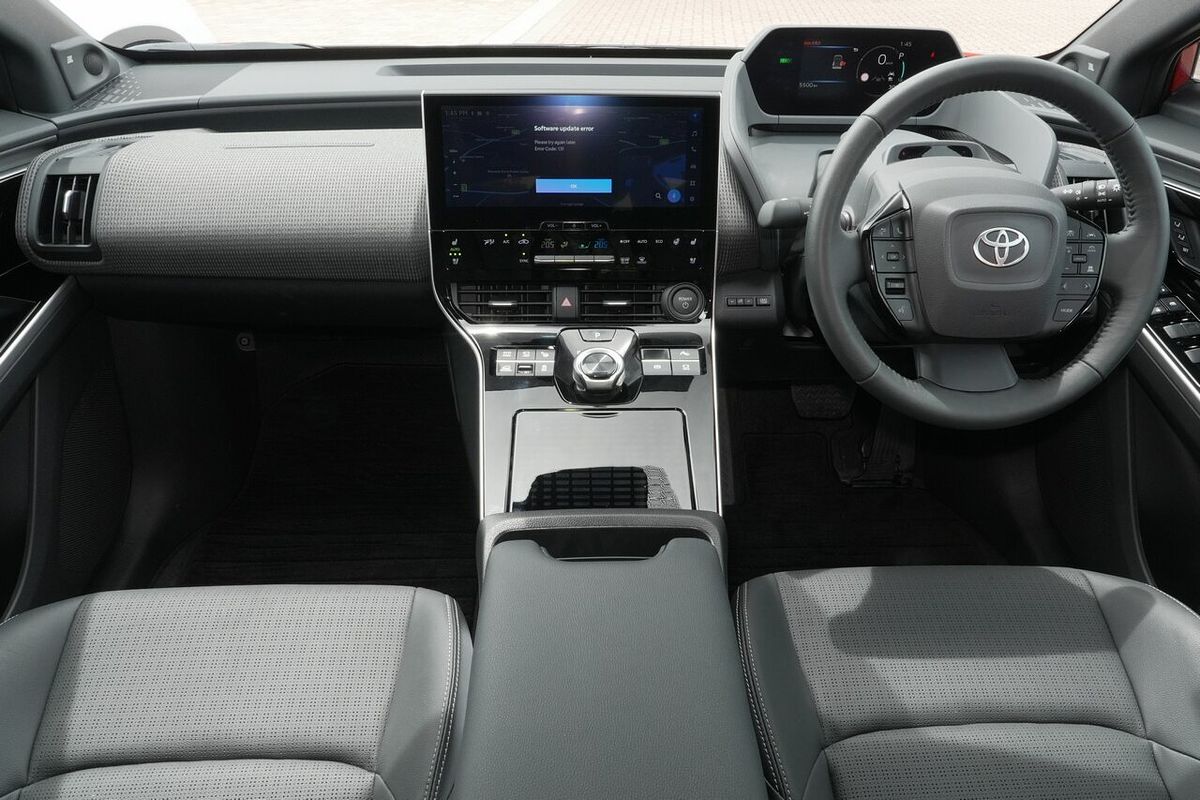 2024 Toyota bZ4X YEAM15R