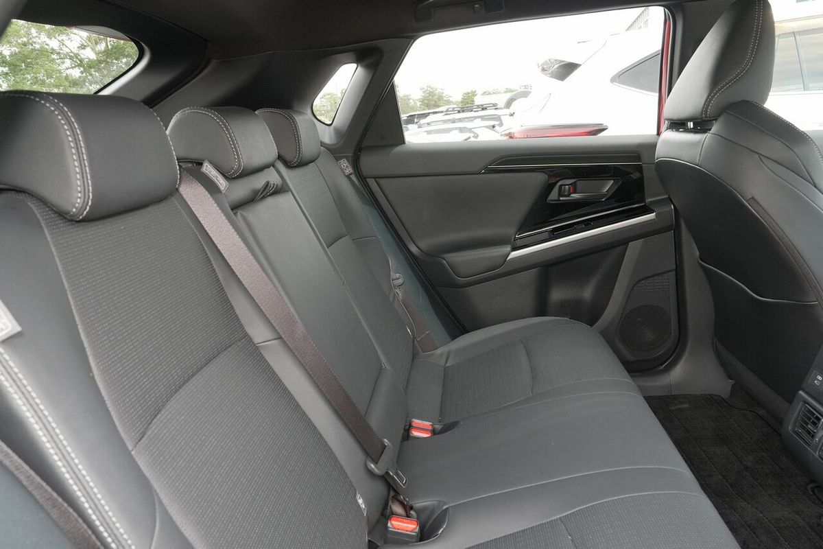 2024 Toyota bZ4X YEAM15R